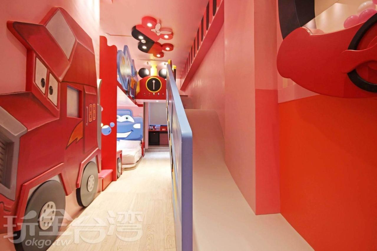Fun Holiday Family Hostel Tainan Eksteriør bilde