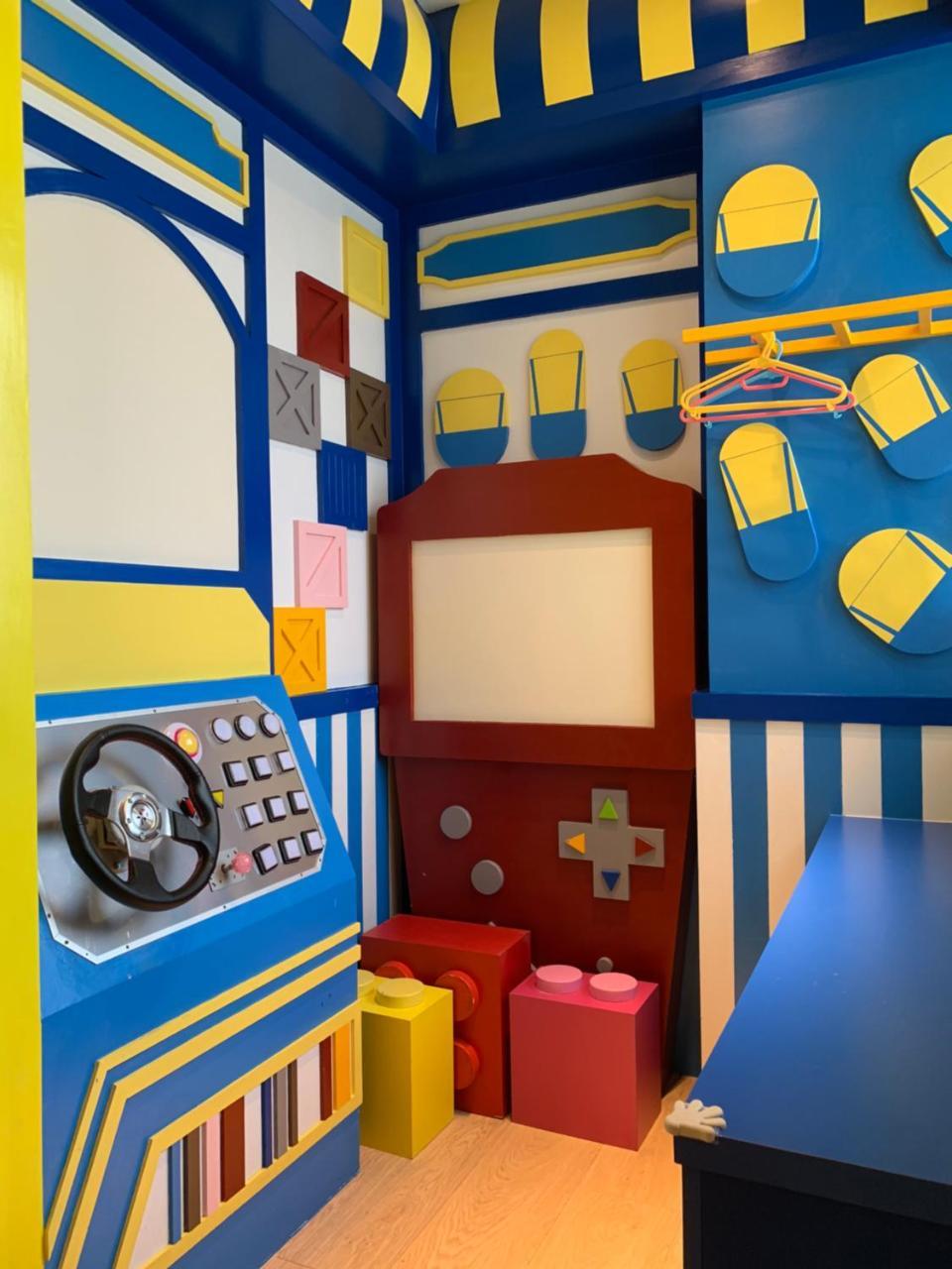 Fun Holiday Family Hostel Tainan Eksteriør bilde